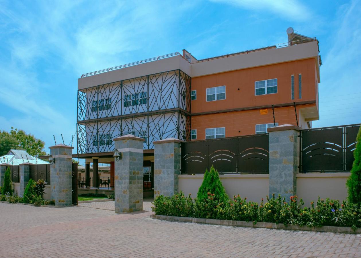 Frederick'S Lodge Kumasi Ngoại thất bức ảnh
