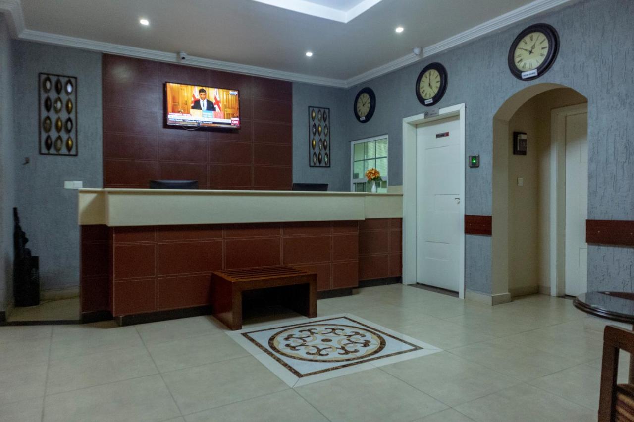 Frederick'S Lodge Kumasi Ngoại thất bức ảnh