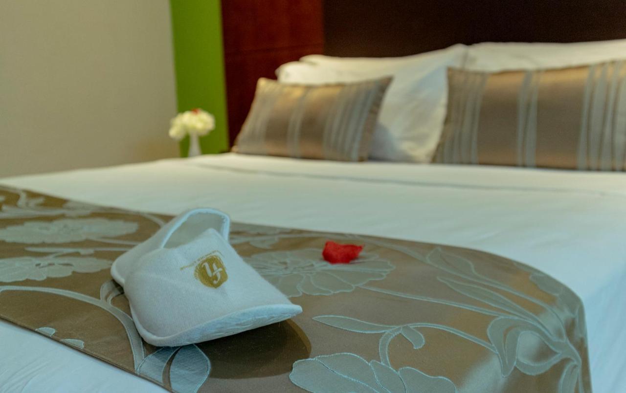 Frederick'S Lodge Kumasi Ngoại thất bức ảnh