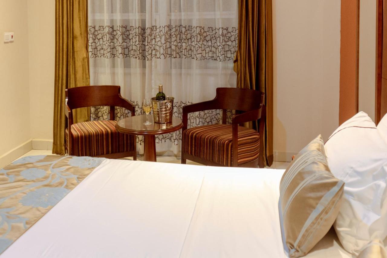 Frederick'S Lodge Kumasi Ngoại thất bức ảnh