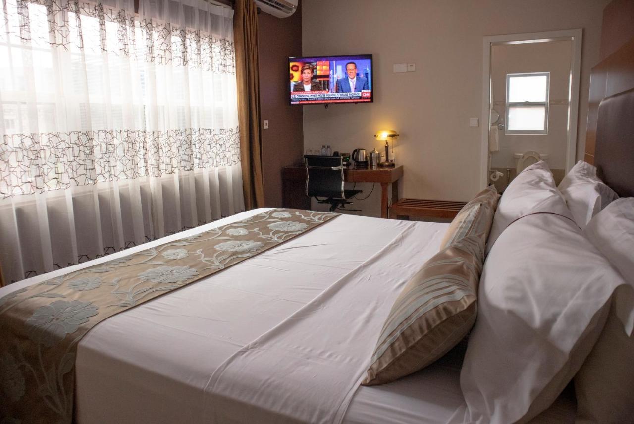 Frederick'S Lodge Kumasi Ngoại thất bức ảnh