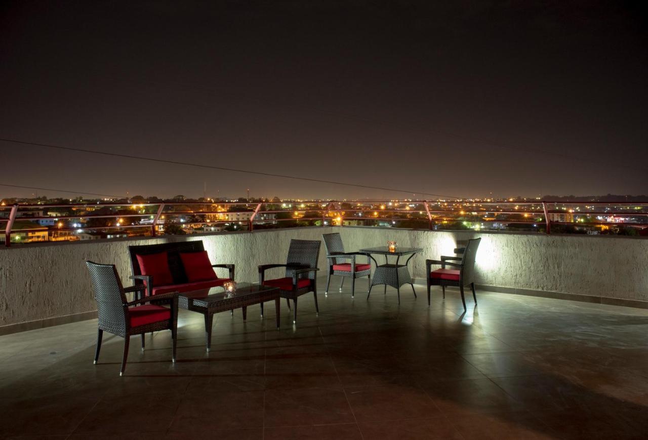 Frederick'S Lodge Kumasi Ngoại thất bức ảnh