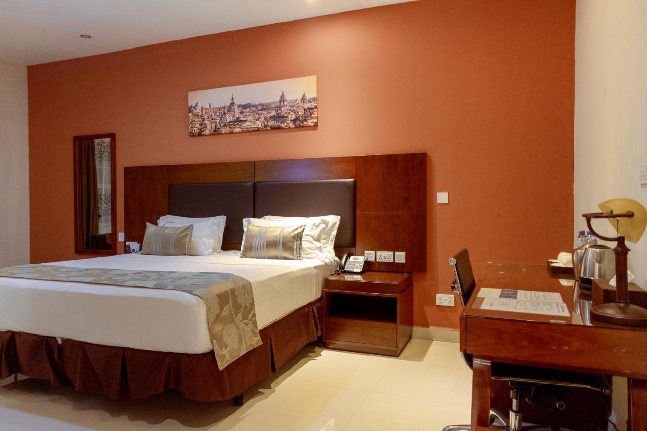 Frederick'S Lodge Kumasi Ngoại thất bức ảnh
