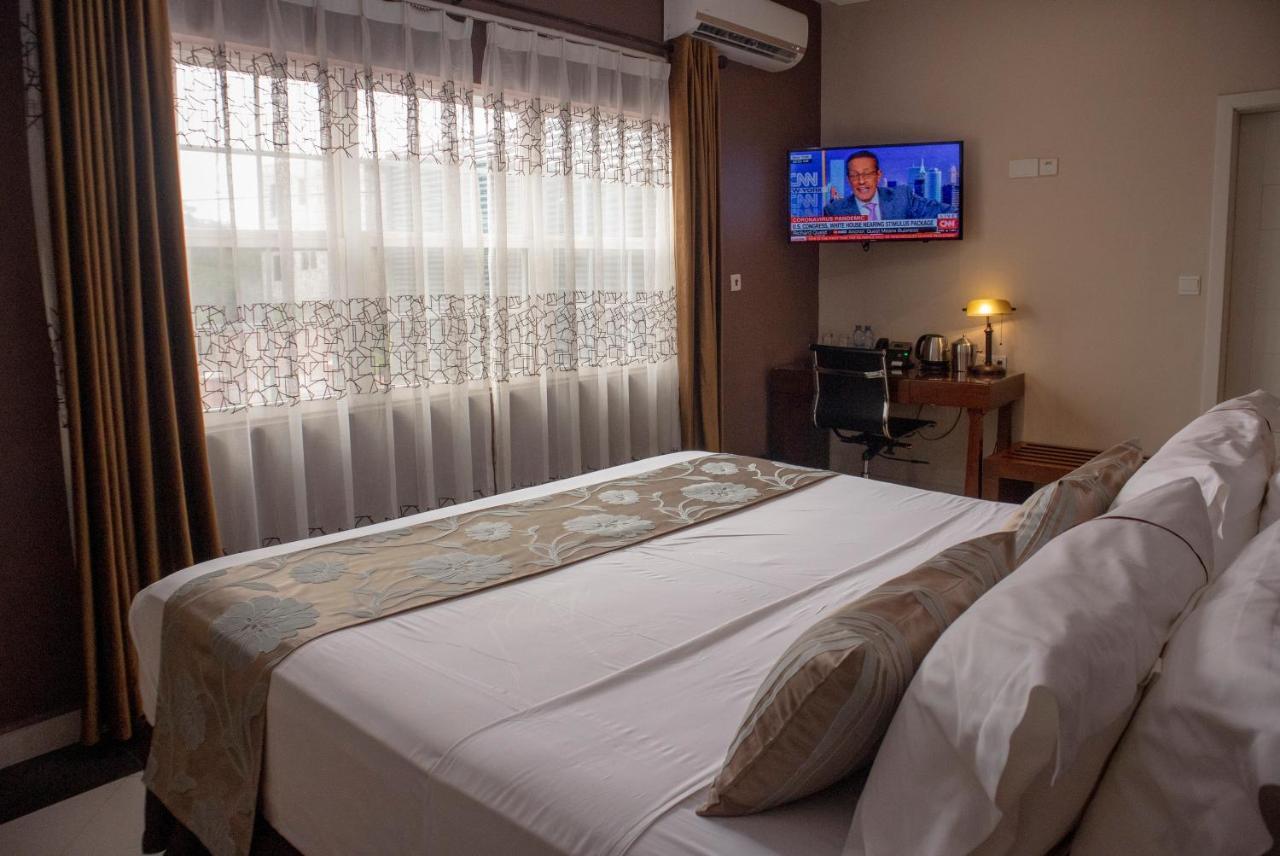 Frederick'S Lodge Kumasi Ngoại thất bức ảnh