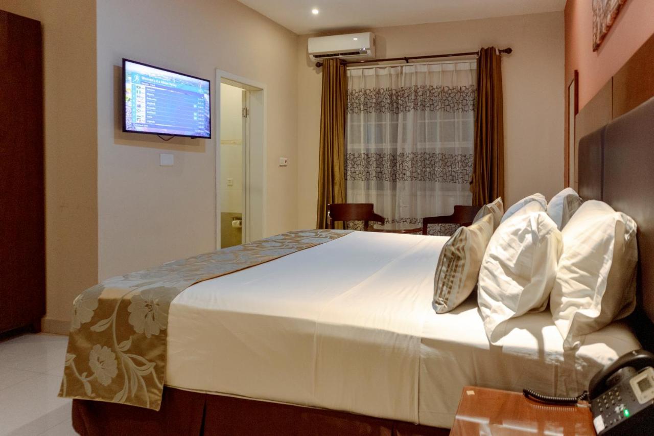 Frederick'S Lodge Kumasi Ngoại thất bức ảnh