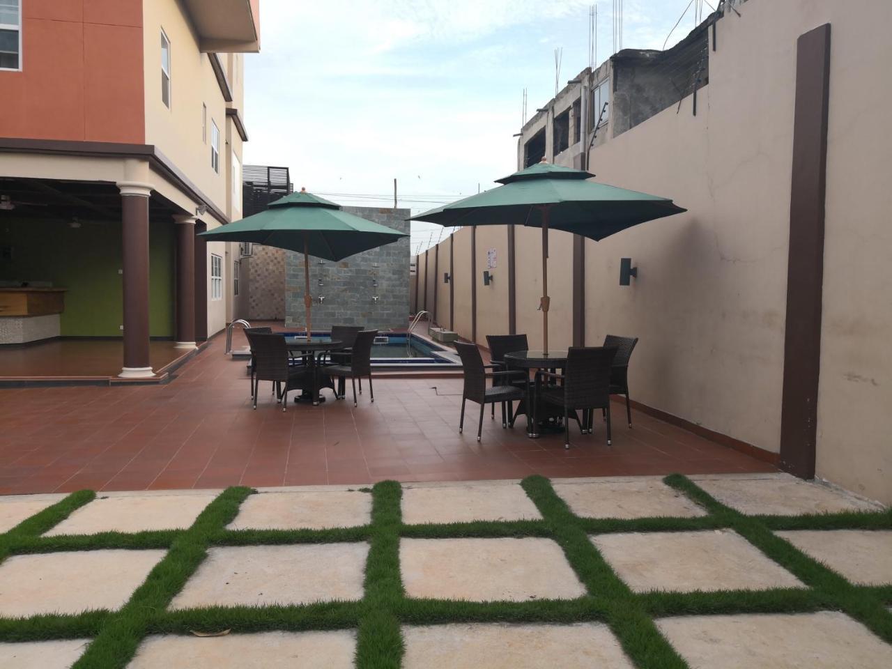 Frederick'S Lodge Kumasi Ngoại thất bức ảnh