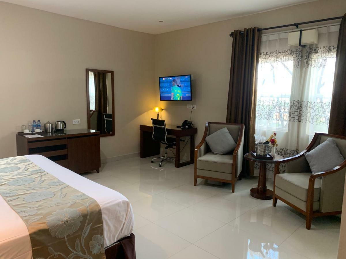 Frederick'S Lodge Kumasi Ngoại thất bức ảnh